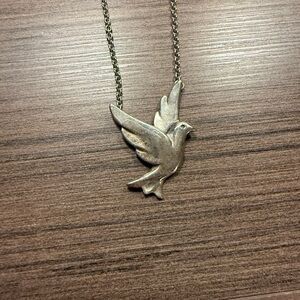 Retired James Avery Dove In Flight Bird Necklace Sterling Silver